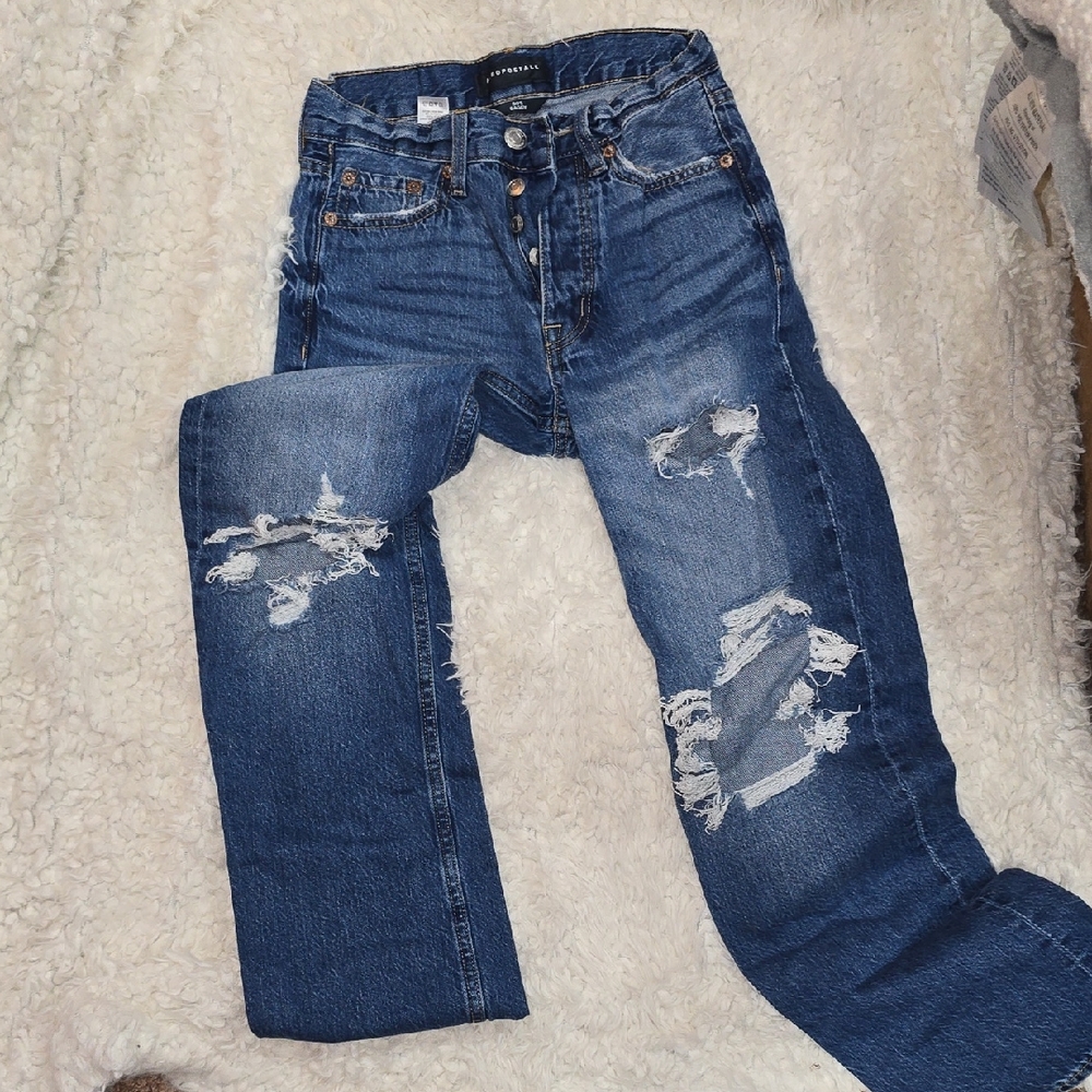 Aeropostale 90's Baggy Fit Distressed Denim Jeans
